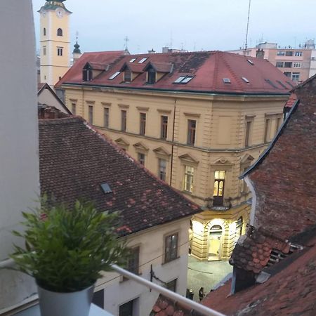 Center 23 - Old Town Apartment Загреб Екстериор снимка