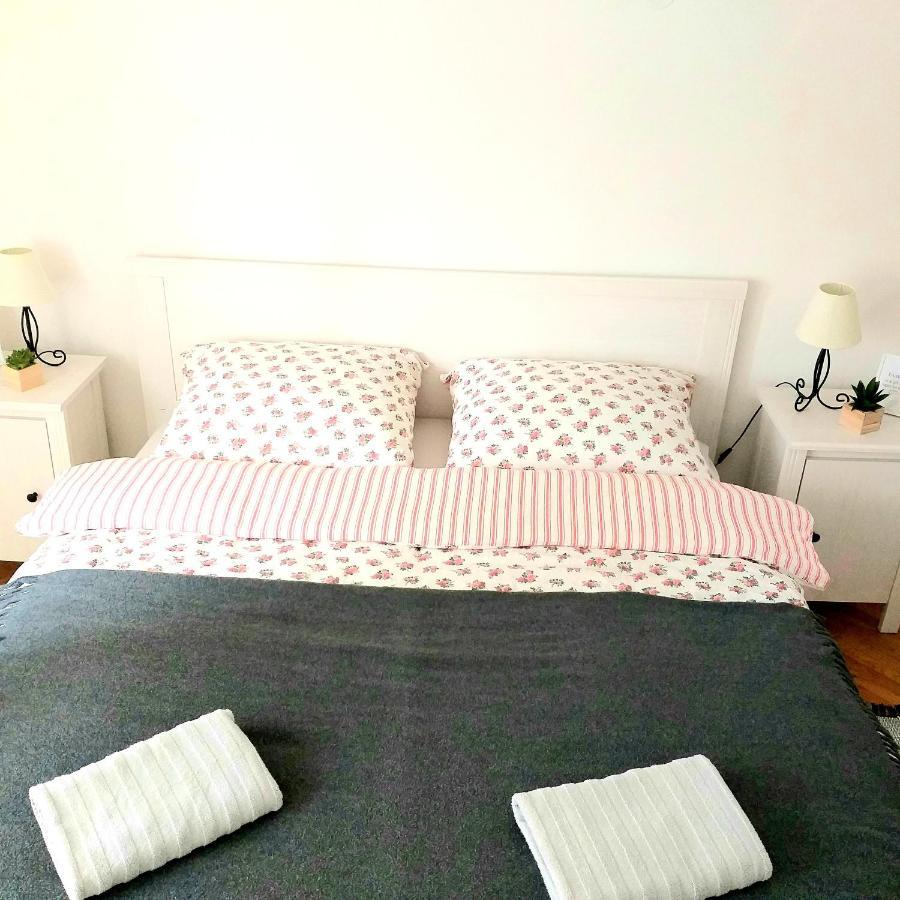 Center 23 - Old Town Apartment Загреб Екстериор снимка