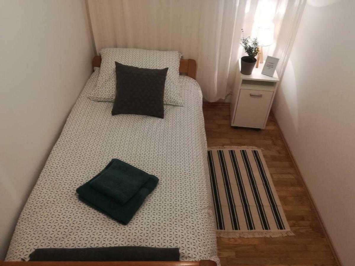 Center 23 - Old Town Apartment Загреб Екстериор снимка
